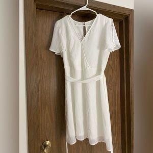 Maurice’s Size S | White